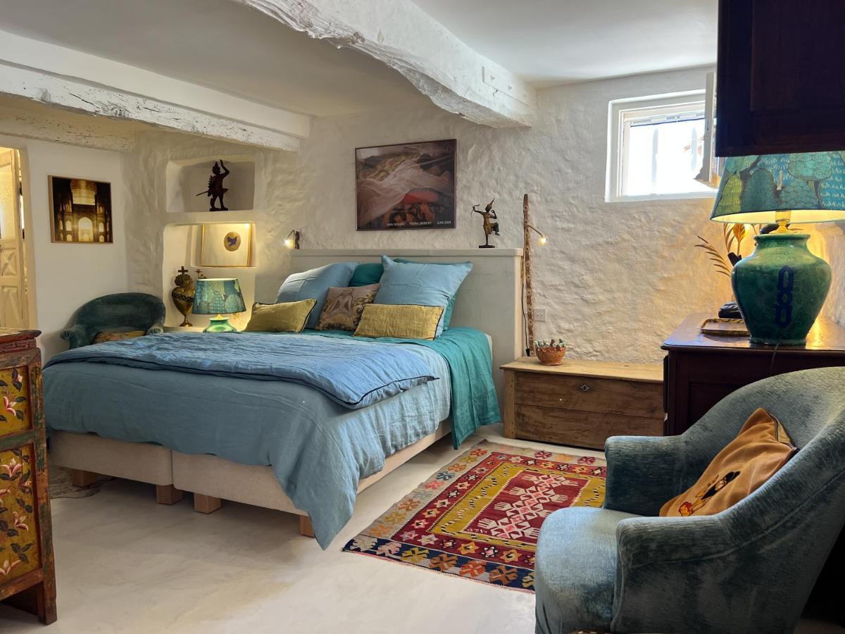 La Gassiniere Bed & Breakfast Exterior foto